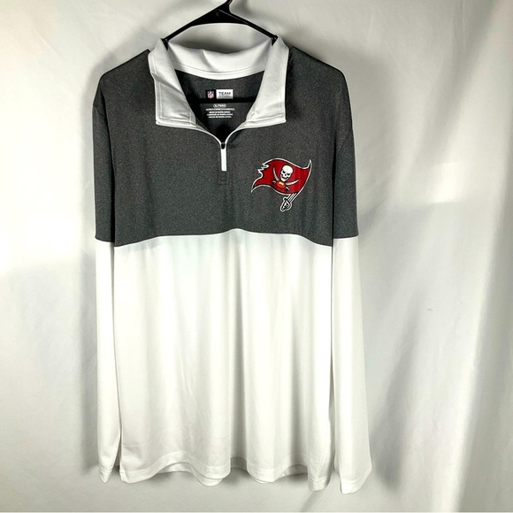 NFL Team Apparel Mens Tampa Bay Buccaneers Xl Long Sleeve Shirt NWT - Picture 1 of 8